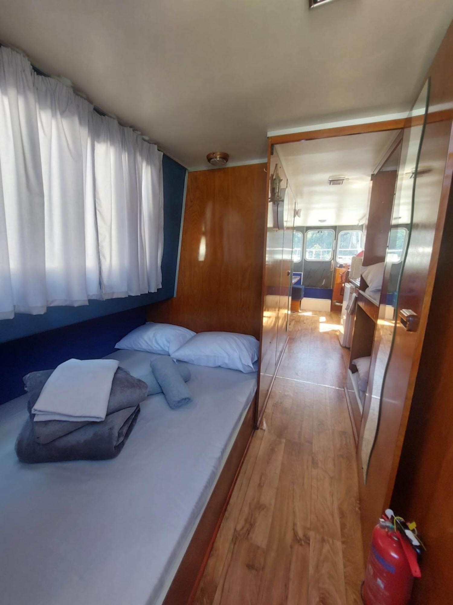 Готель Douro Houseboats Марку-ді-Канавезиш Екстер'єр фото