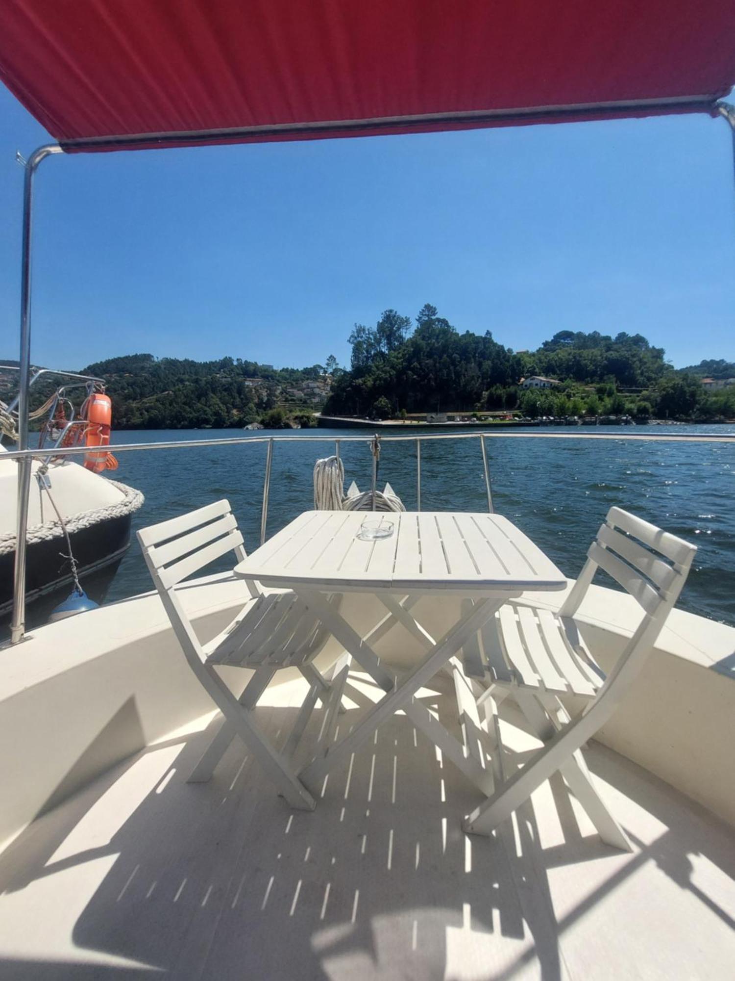 Готель Douro Houseboats Марку-ді-Канавезиш Екстер'єр фото