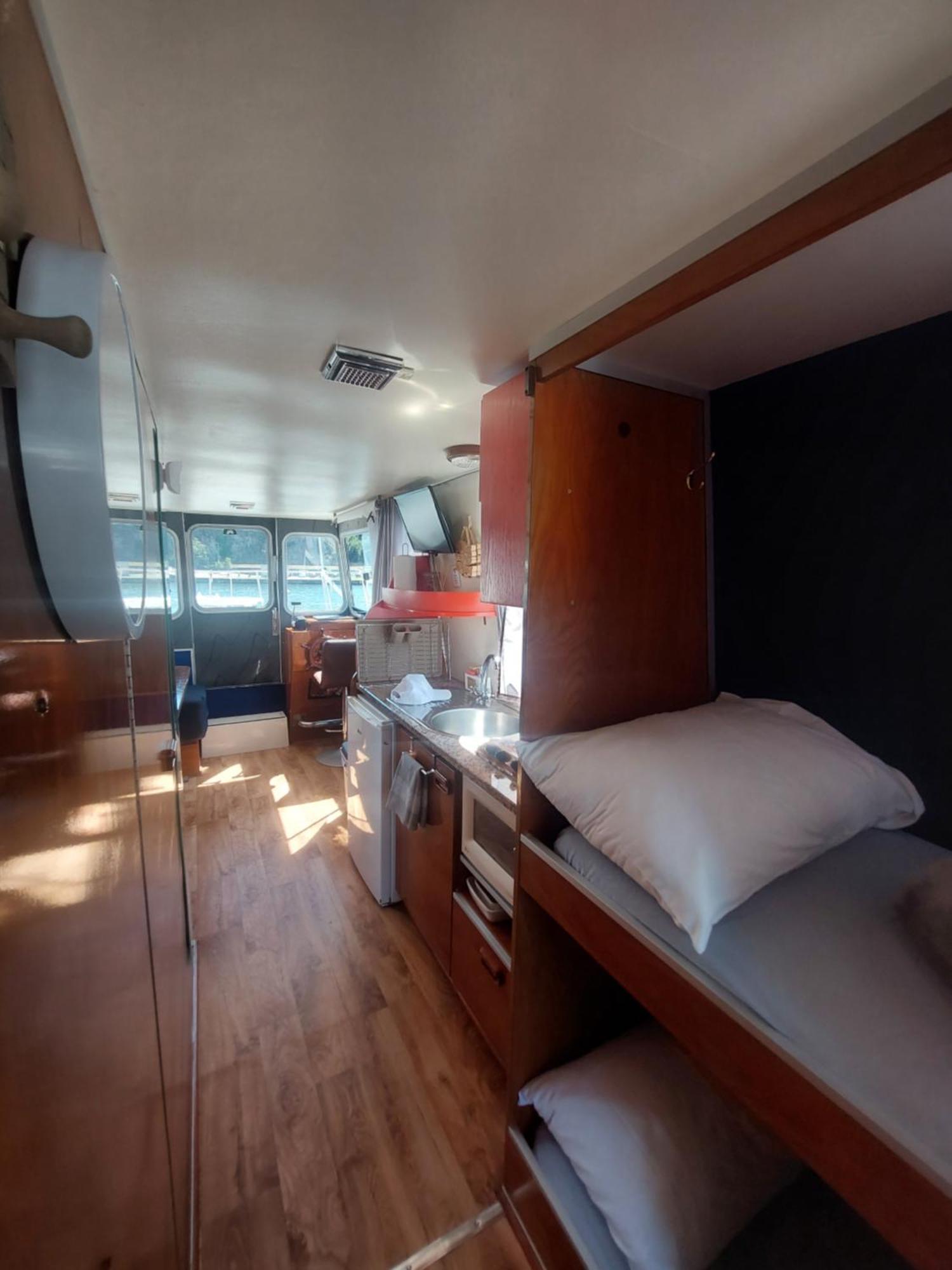 Готель Douro Houseboats Марку-ді-Канавезиш Екстер'єр фото