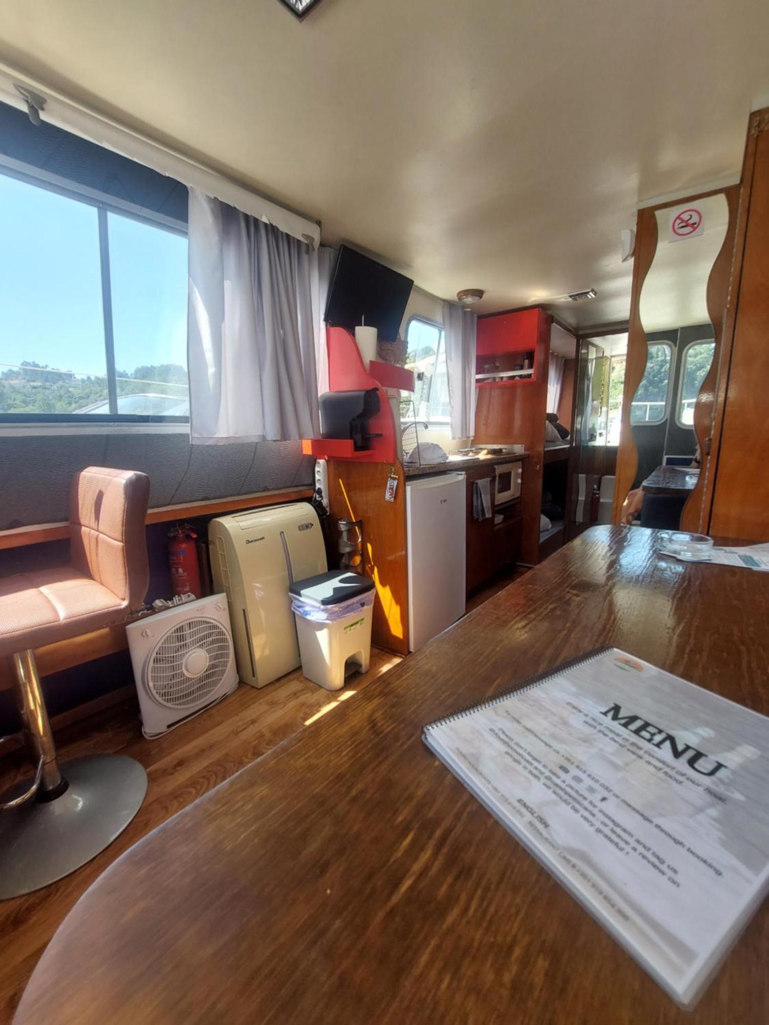Готель Douro Houseboats Марку-ді-Канавезиш Екстер'єр фото