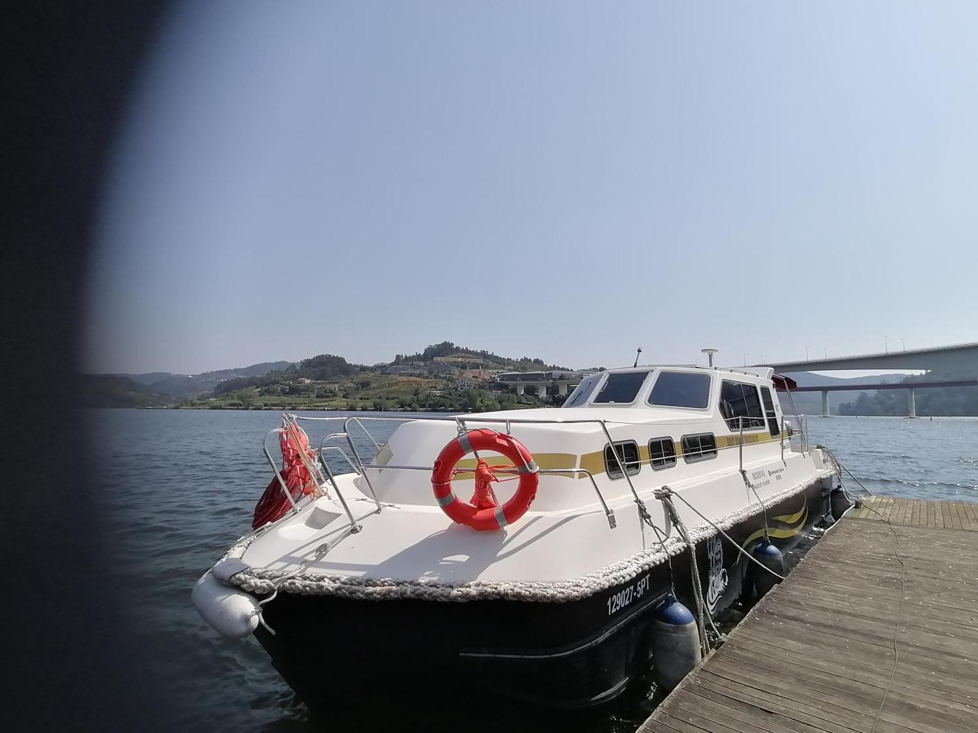 Готель Douro Houseboats Марку-ді-Канавезиш Екстер'єр фото
